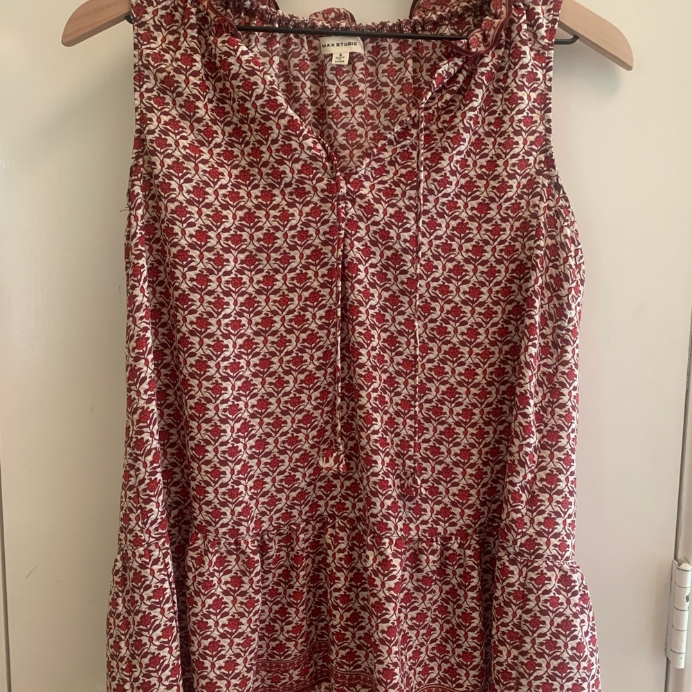 Max Studio Red and White Floral Blouse